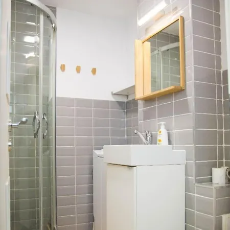 Elegant & Complet Utiliat Self Check-in Διαμέρισμα Βουκουρέστι