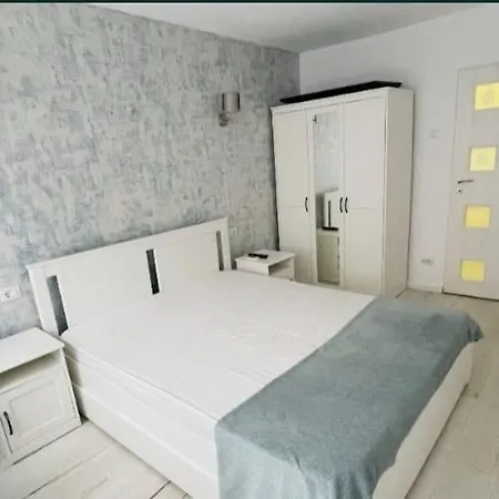 Elegant & Complet Utiliat Self Check-in Bukarest